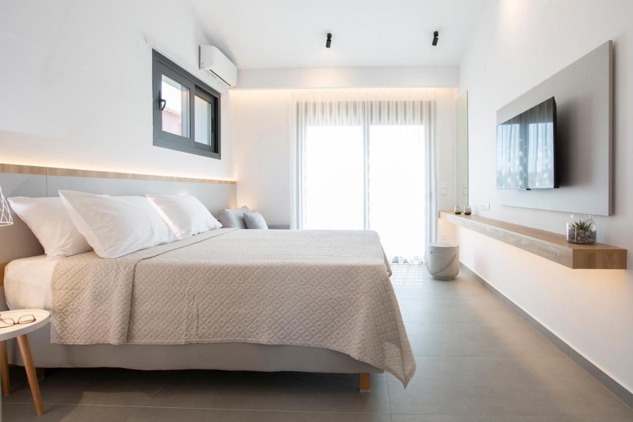 Elianthi Luxury Apartments 니키아나 외부 사진