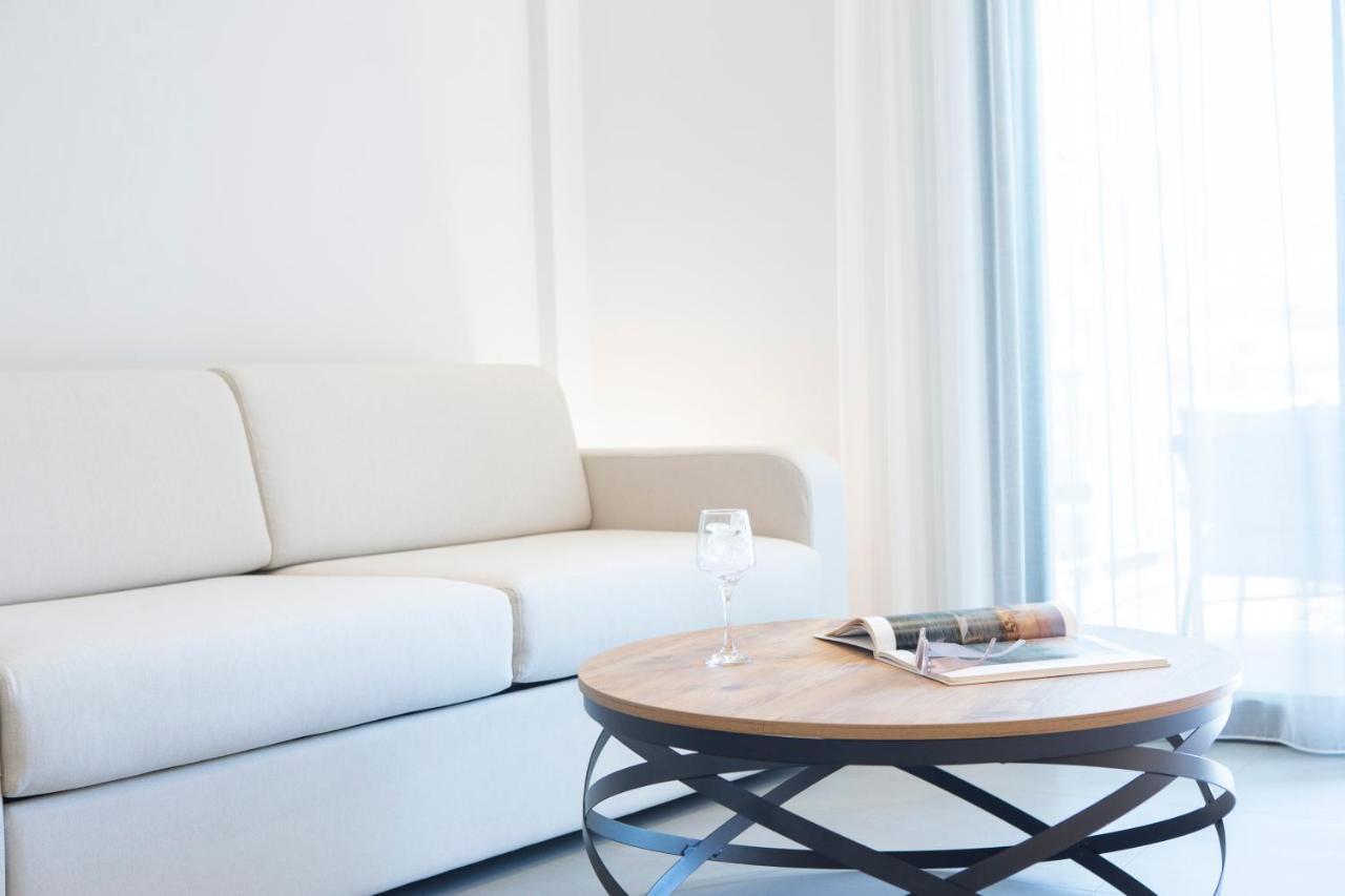Elianthi Luxury Apartments 니키아나 외부 사진