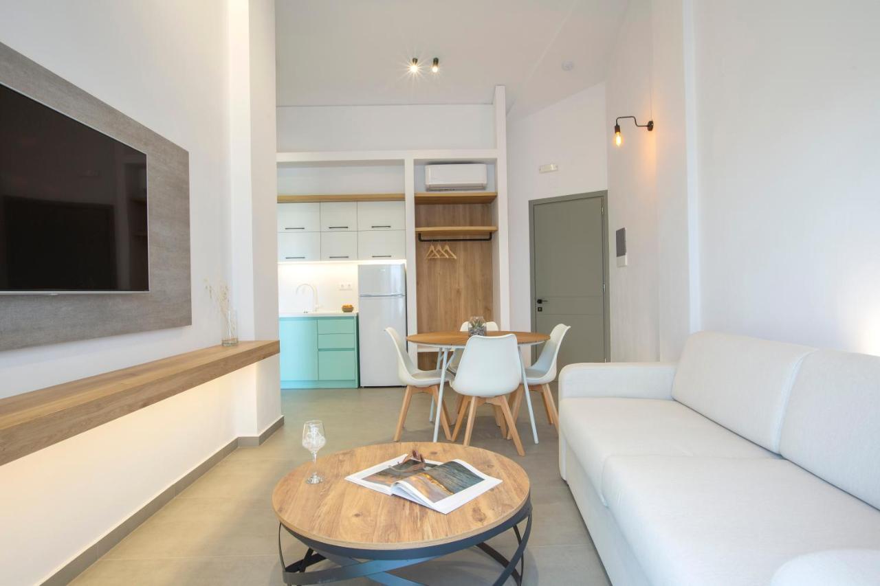 Elianthi Luxury Apartments 니키아나 외부 사진
