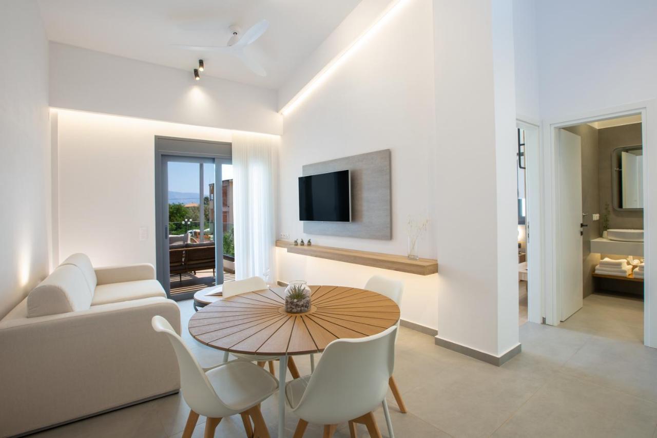 Elianthi Luxury Apartments 니키아나 외부 사진