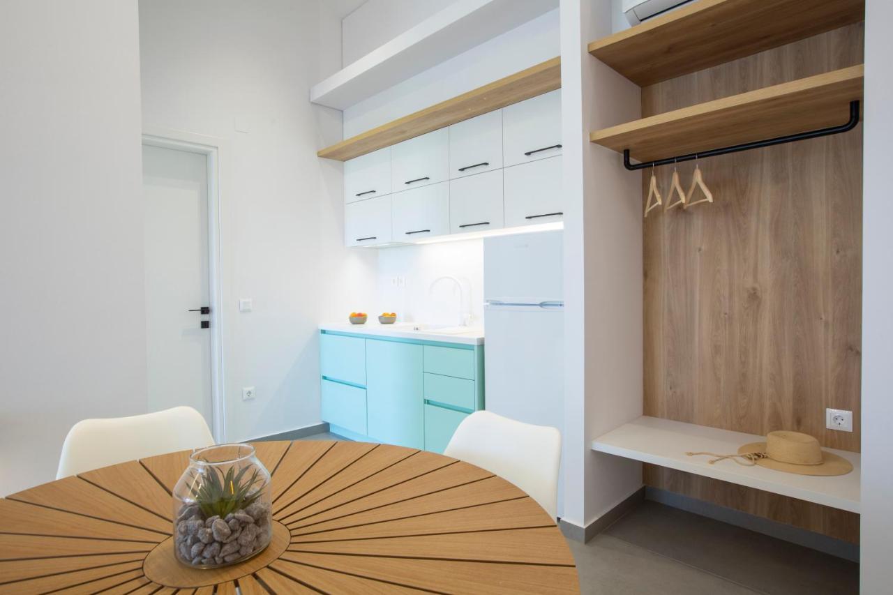 Elianthi Luxury Apartments 니키아나 외부 사진