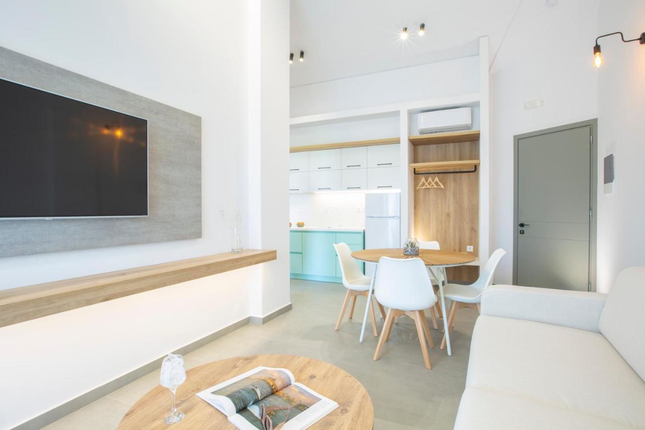 Elianthi Luxury Apartments 니키아나 외부 사진
